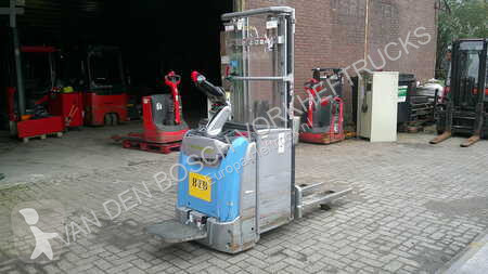 Electrotranspalet Still