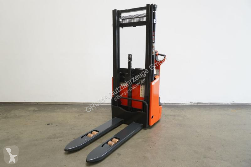 Stohovač Linde 1172