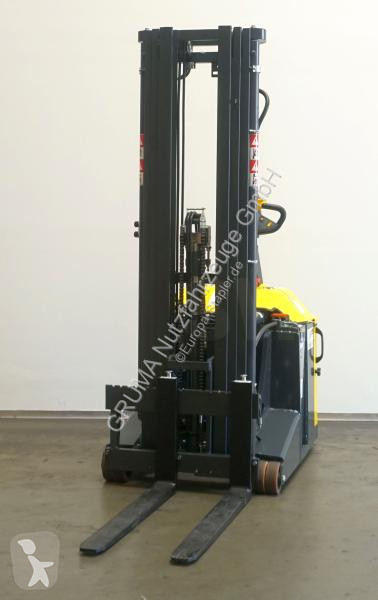 مرفاع شوكي Combilift  CS1250