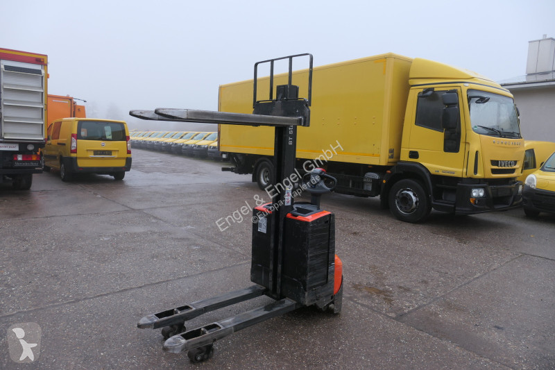 Apilador BT SWE 080L Batterie 13/2022