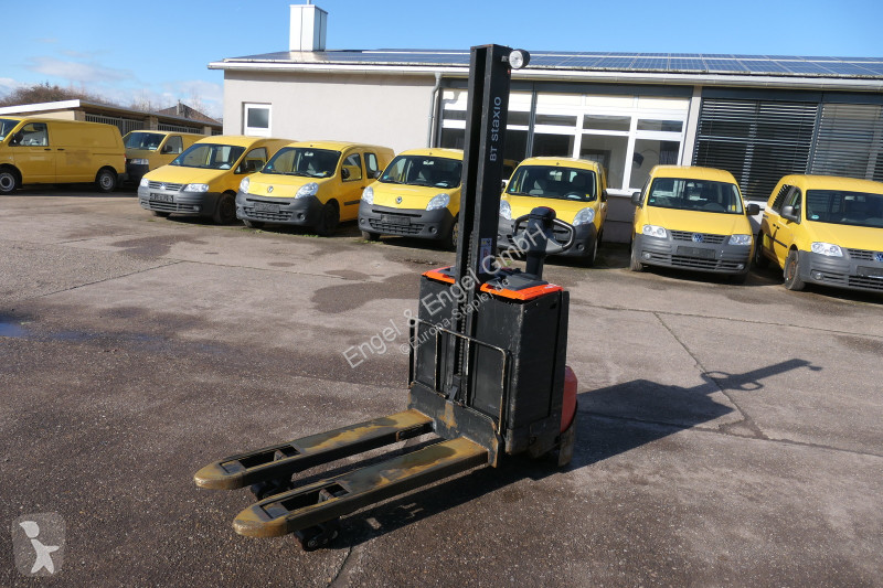 Stohovač BT SWE 080L