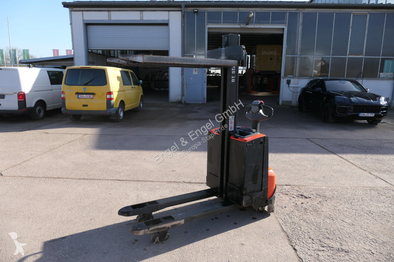 Stohovač BT SWE 080L