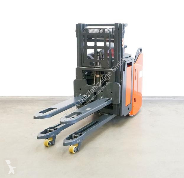 مرفاع شوكي Linde  D 12 SP 133