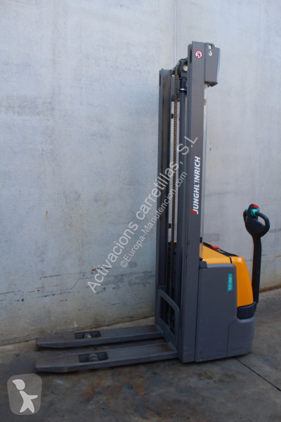 مرفاع شوكي Jungheinrich 410 ZT