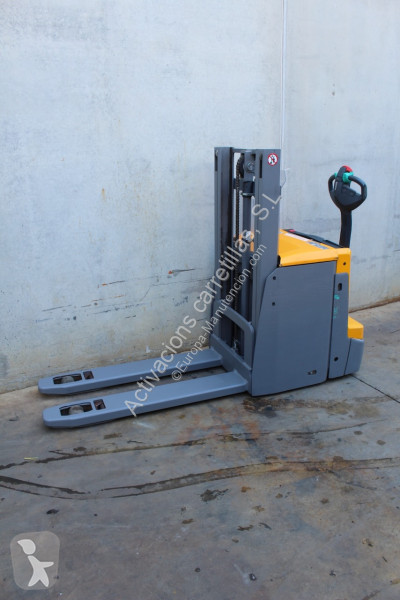 مرفاع شوكي Jungheinrich EJD 222 201 ZT LI-ION