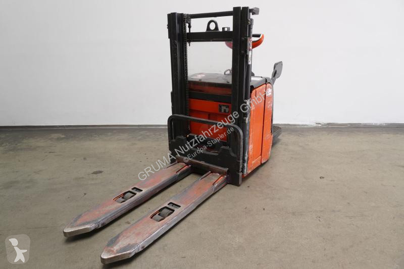 مرفاع شوكي Linde  L 14 AP i 372