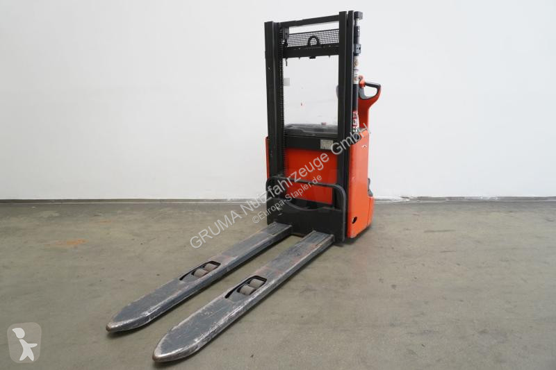 Stohovač Linde 1172