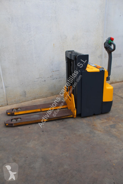 مرفاع شوكي Jungheinrich WP 20D 205 DT