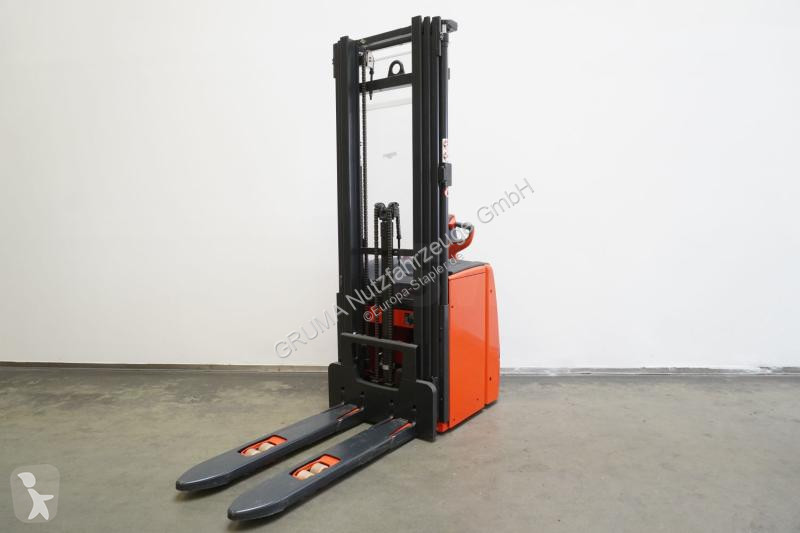 Stohovač Linde  L 14 1173