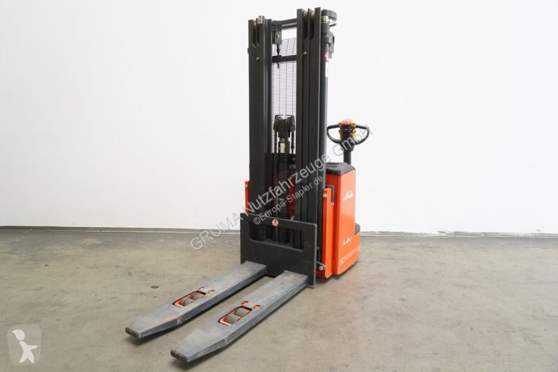 Stohovač Linde  L 20 4525