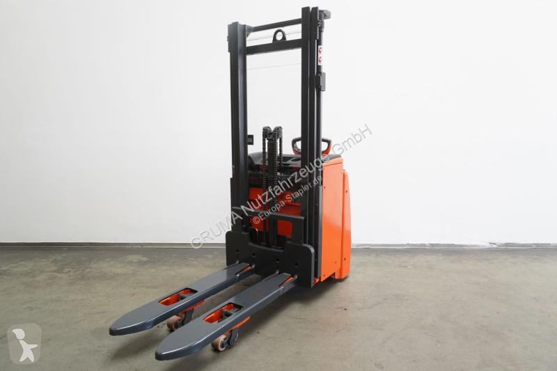 Stohovač Linde  L 14 i 1173