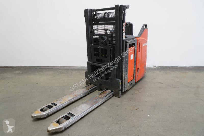 Stohovač Linde  D 12 SP 133