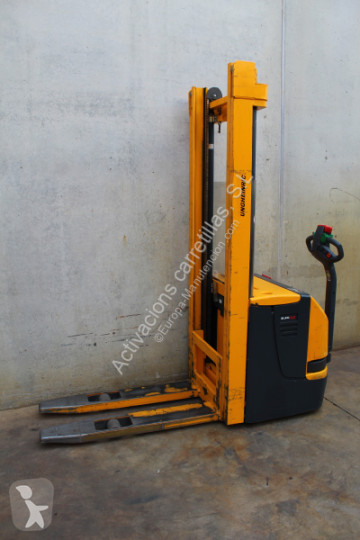 مرفاع شوكي Jungheinrich EJC 12 360 ZT