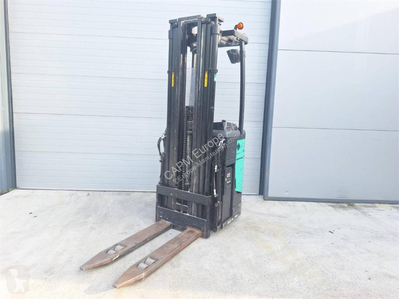 Стакер Caterpillar NSR16N