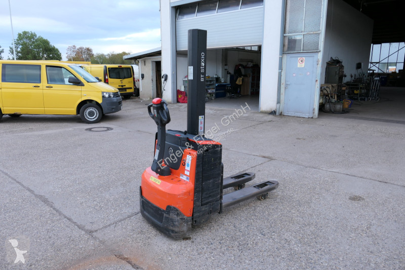 Apilador BT SWE 080L Batterie 05/2022