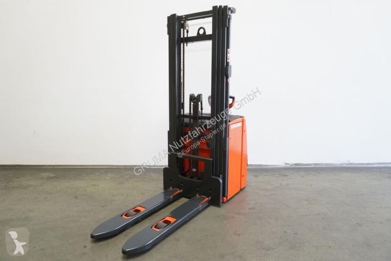 Stacker Linde  L 16 1173