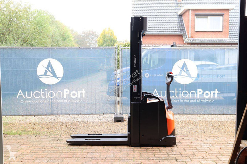 Stacker Toyota L