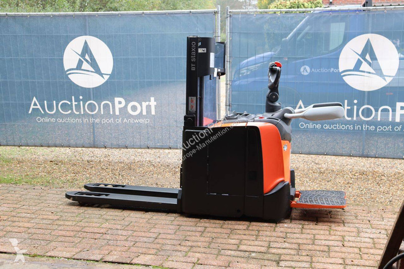 Stacker Toyota N