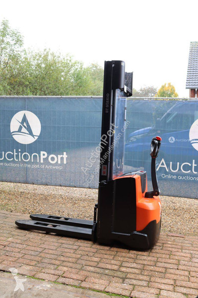 Stacker Toyota SWE140