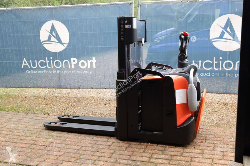 Stacker Toyota
