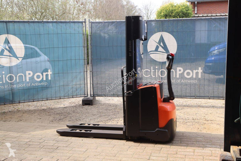 Stacker Toyota BT