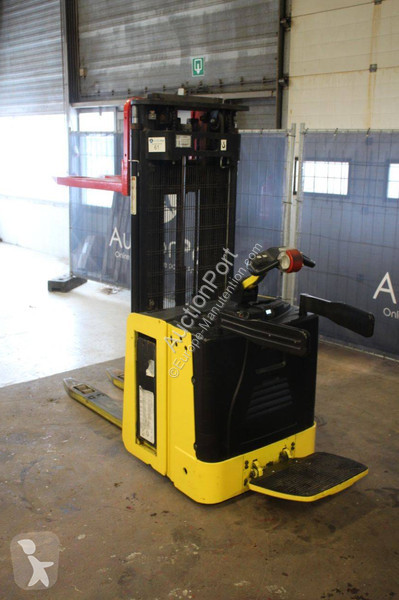 Gerbeur Hyster