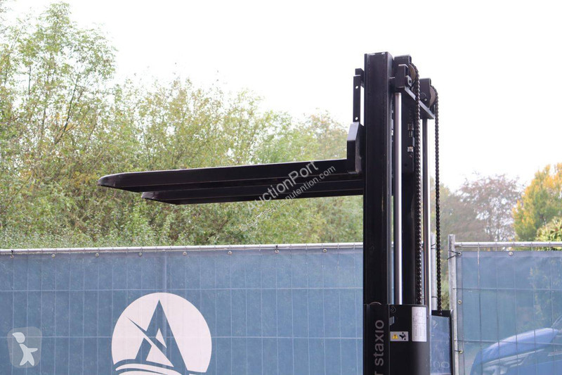 Stacker Toyota N