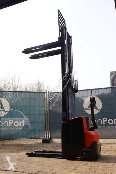 Stacker Toyota BT
