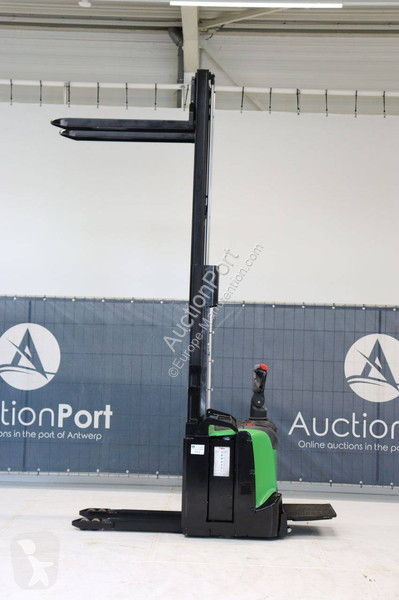 Apilador BT SPE120
