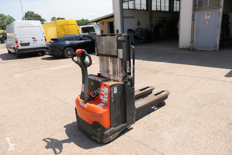 مرفاع شوكي BT SWE 200D