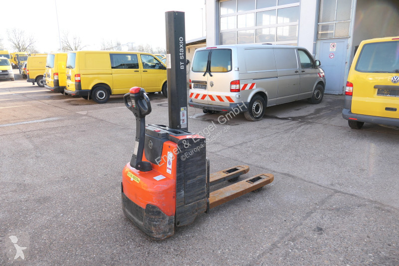 Gerbeur BT SWE 080L