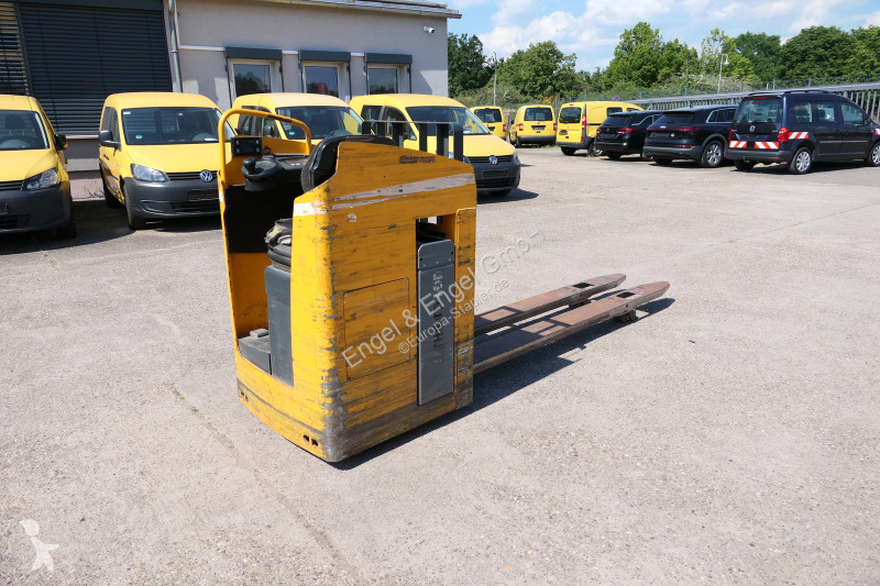 Gerbeur Jungheinrich ESE 220 Batterie 09/2018...