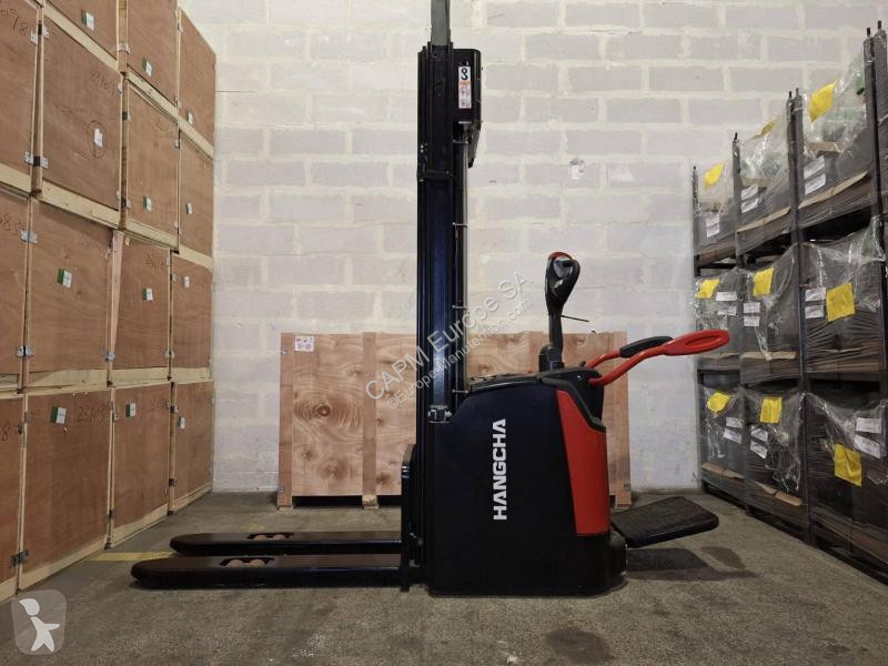 Apilador Hangcha CDD16-AZ3S