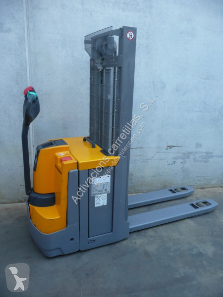 Gerbeur Jungheinrich 256 ZT
