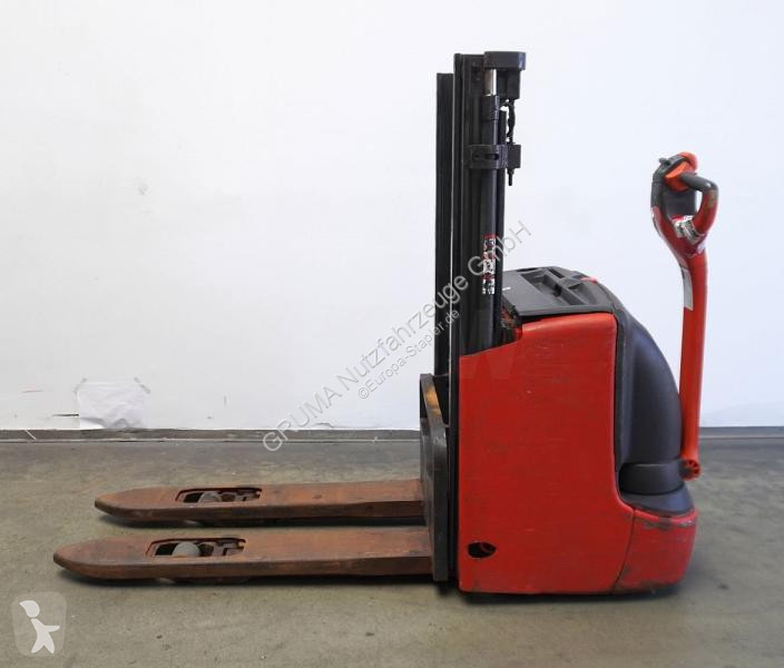 Stacker Linde i 1172