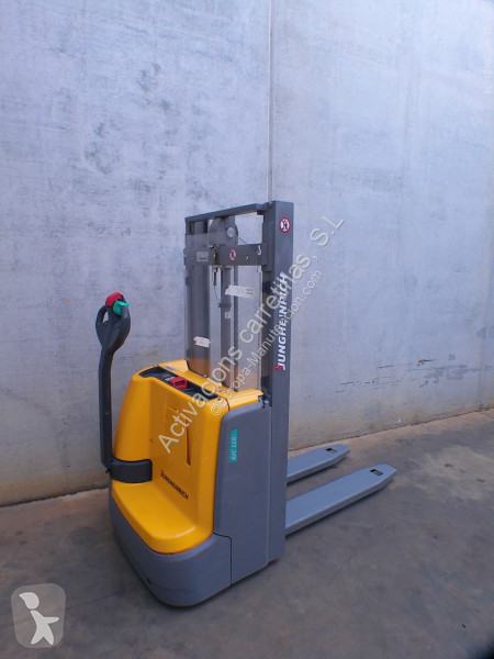 Apilador Jungheinrich 250 ZT