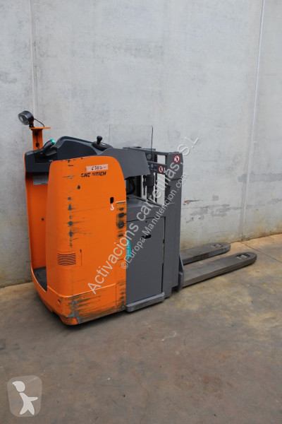 Apilador Jungheinrich 166 ZT