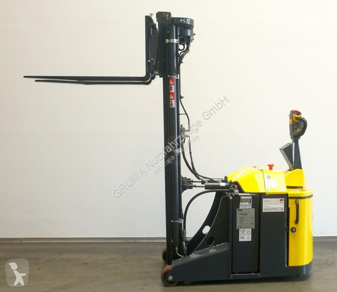 مرفاع شوكي Combilift  CS1250