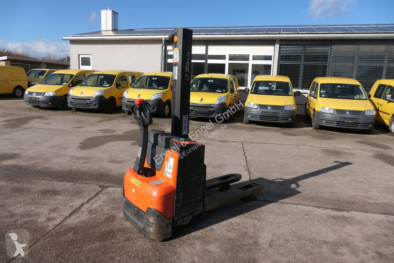 Gerbeur BT SWE 080L