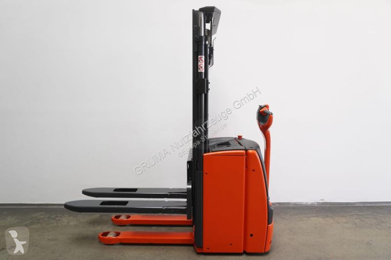 Stohovač Linde  L 14 1173