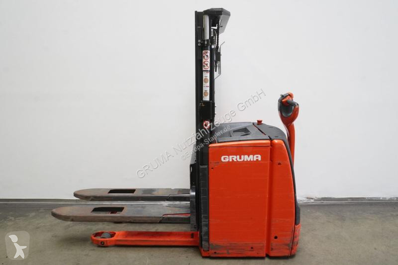 Stohovač Linde  L 14 1173
