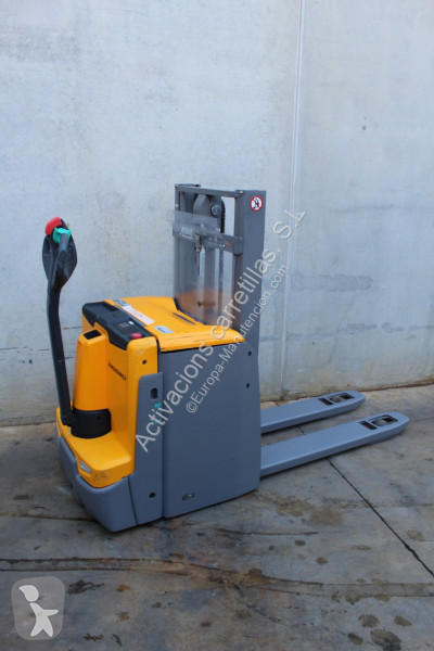 مرفاع شوكي Jungheinrich EJD 222 201 ZT LI-ION