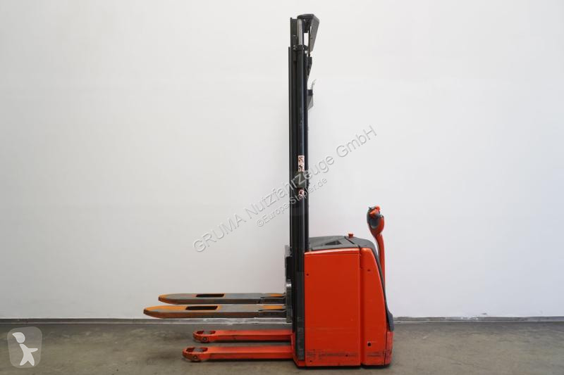 Stohovač Linde  L 14 1173