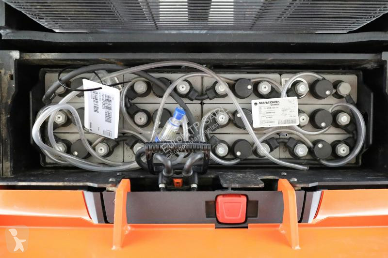 مرفاع شوكي Toyota
