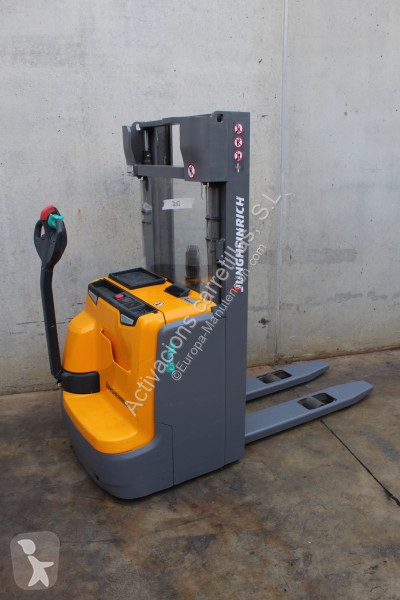 مرفاع شوكي Jungheinrich 250 ZZ