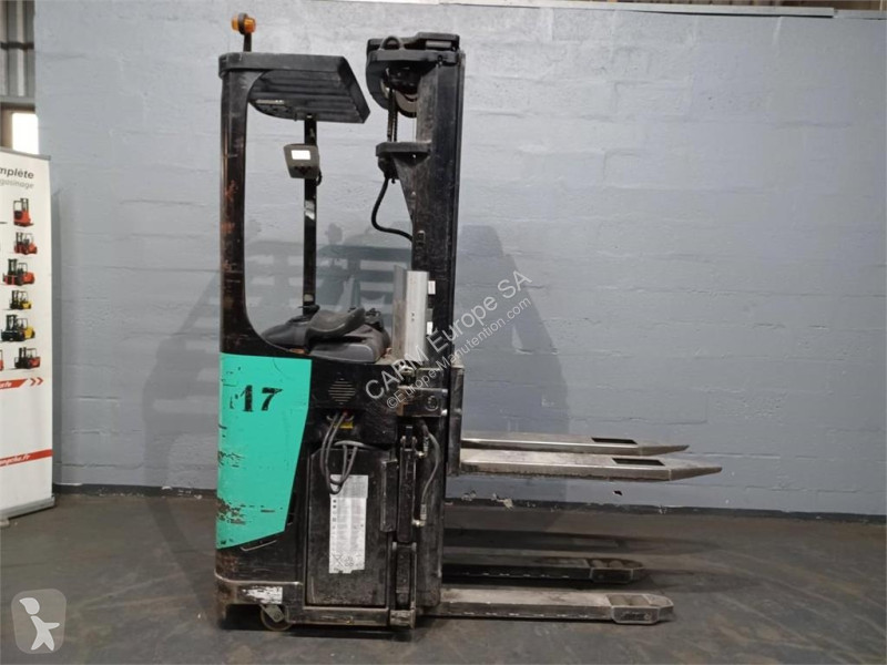 Stapelaar Caterpillar NSR20N
