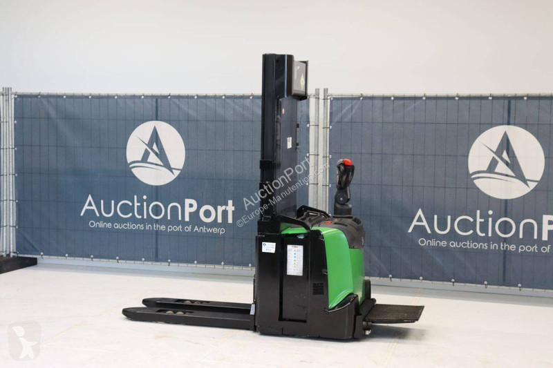 Apilador BT SPE120