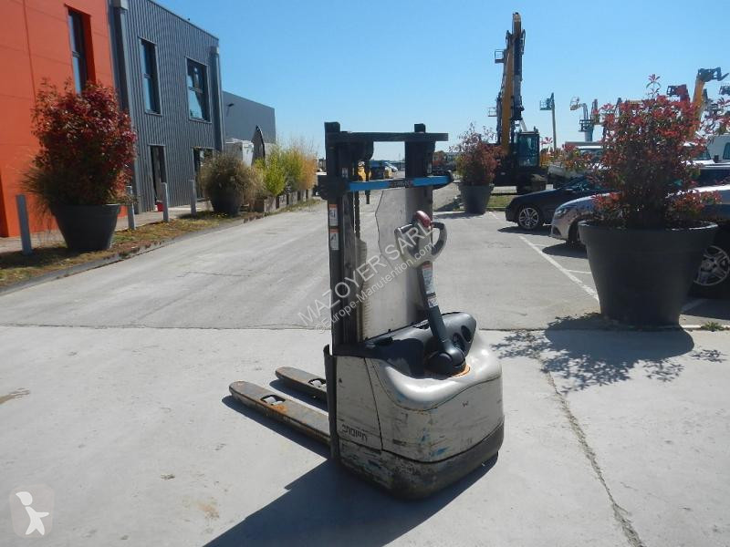 Stacker Crown
