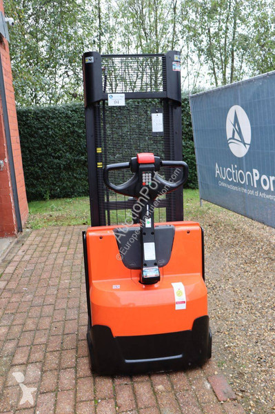 Stacker Toyota