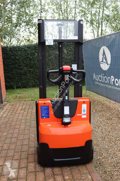 Stacker BT SWE120